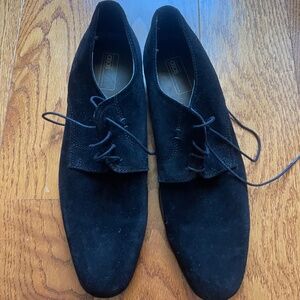 Men’s formal suede shoes